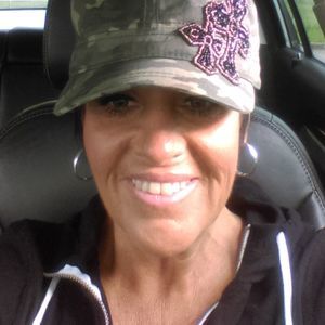 Meet your Posher, Robyn